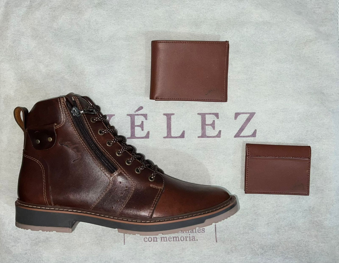 Botas Velez en cuero + billetera gratis